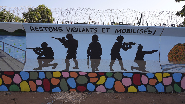 Burkina Faso : le ministère de la Défense dément des accusations de massacre relayées par RFI 